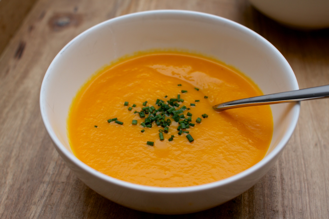 Carrot Soup with Ginger and Lemon
